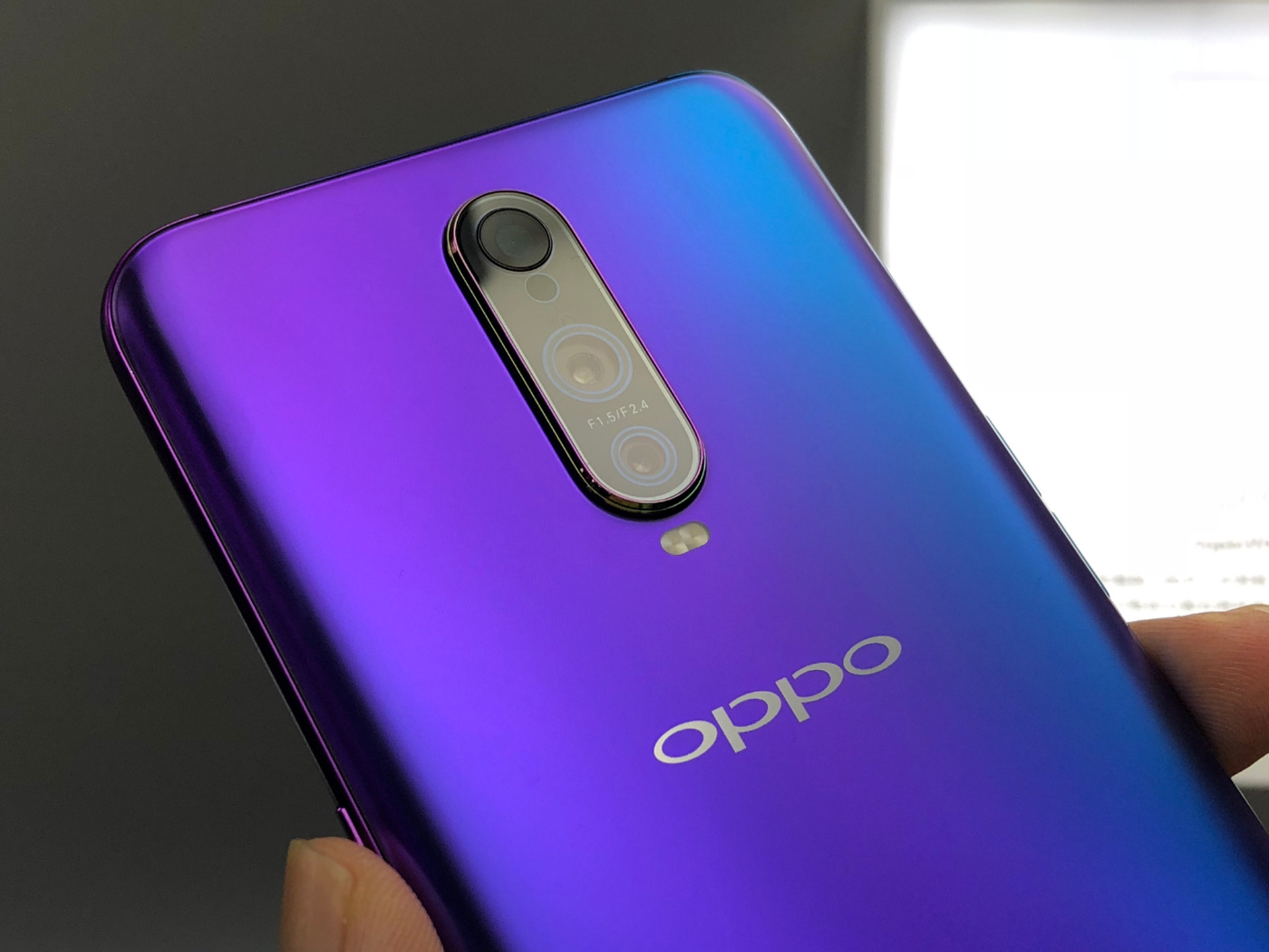 OPPO R17入门详解，最強中档手机上？