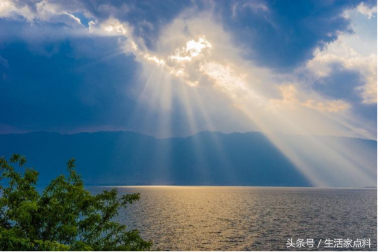 谁说只有拍照才调光？家居生活也需要漂亮的照明！