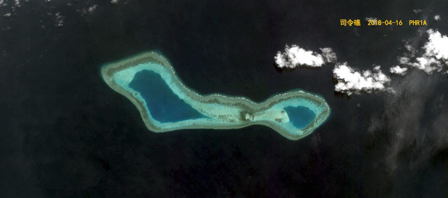 大美南海之司令礁,像一副绚丽太阳镜的岛礁