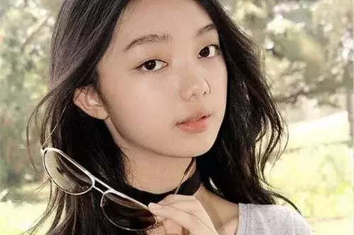 火箭少女101成员锁骨点评,谁才是锁骨美人?
