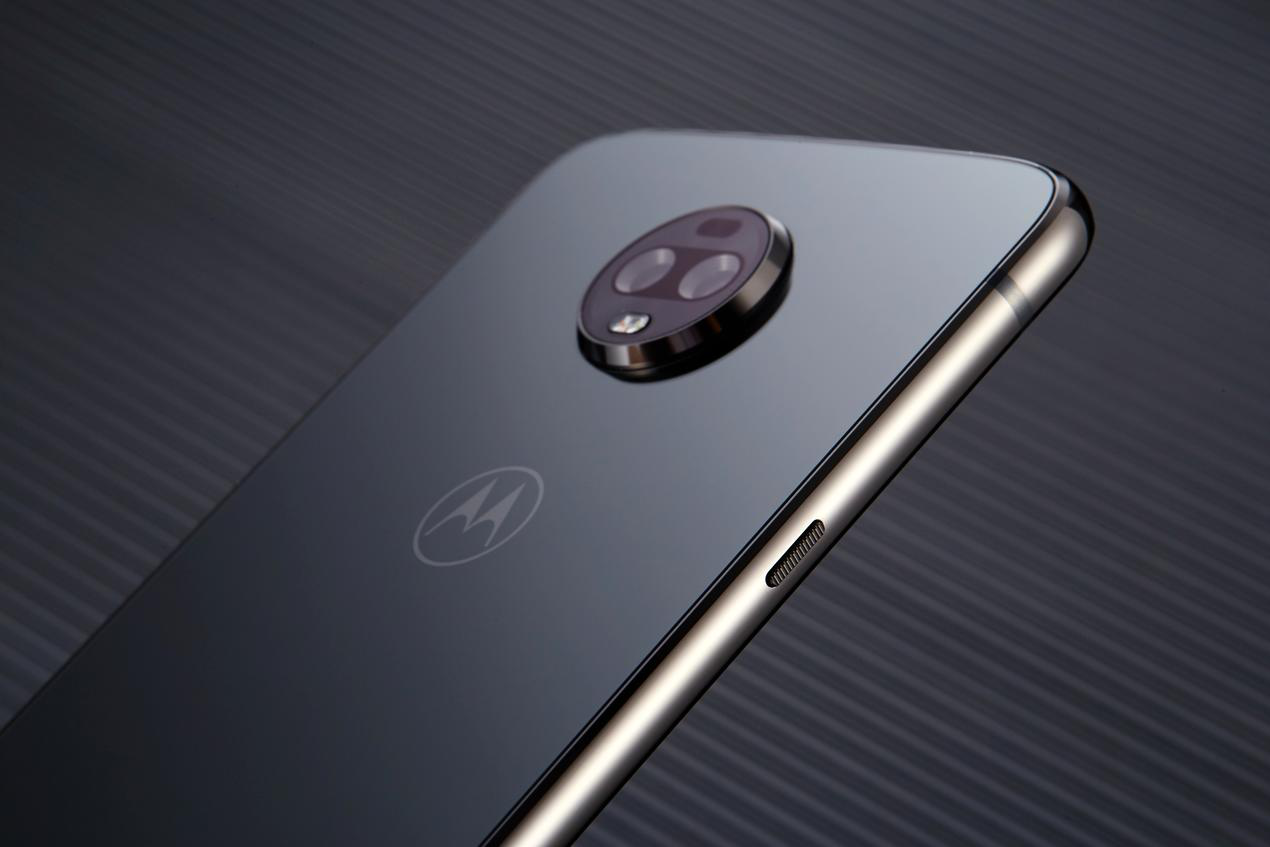 全世界第一款5G商务接待旗舰级，motorola z3图赏