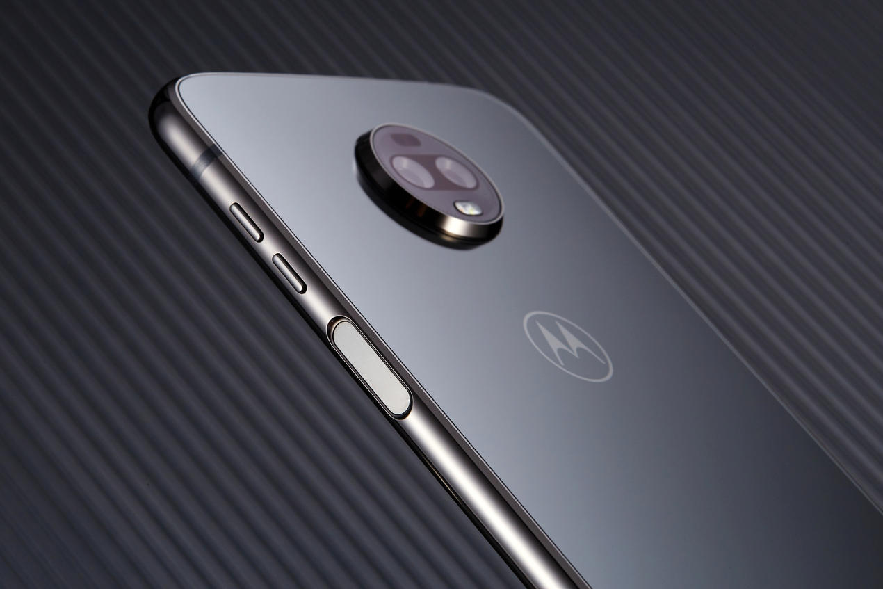 全世界第一款5G商务接待旗舰级，motorola z3图赏