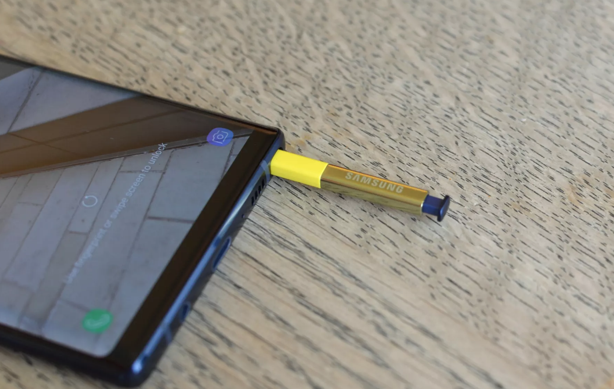 三星 Galaxy Note 9 简易测评：疑是的万能手机