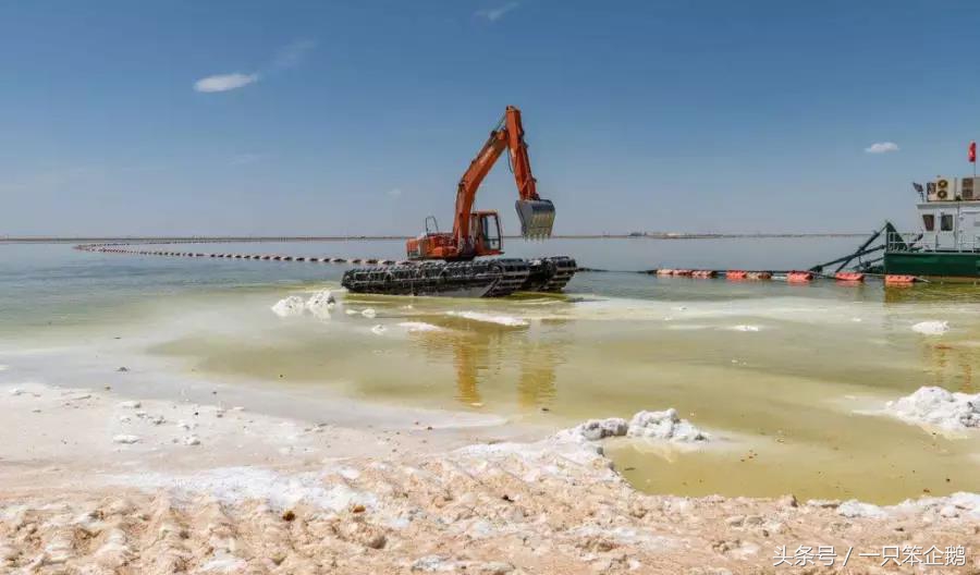 「察尔汗盐湖面积储量」✅ 察尔汗盐湖的地理位置