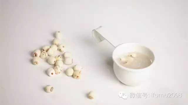 秋天喝什么粥好，秋季适当喝粥健胃又润肺