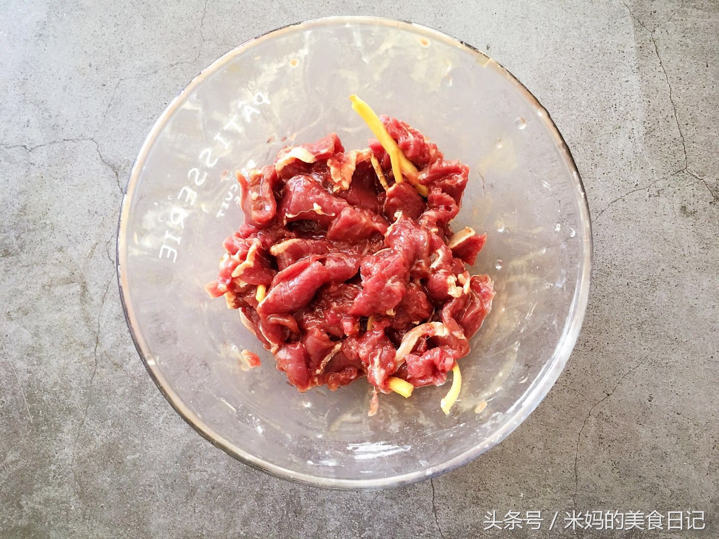 图片[5]-丝瓜炒牛肉做法步骤图 女人吃养颜补水真不错-起舞食谱网