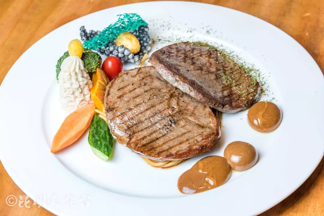 Allegedly this is, kunming sweethearts loves the place that go most, but " look up at sky "