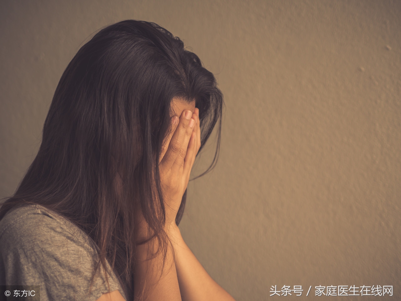 面对抑郁症患者，学会4个开导方法，解除“心理危机”-第1张图片-农百科