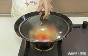 猪尾巴怎么做好吃？教您做黄豆猪尾，酱香浓郁，香浓入味