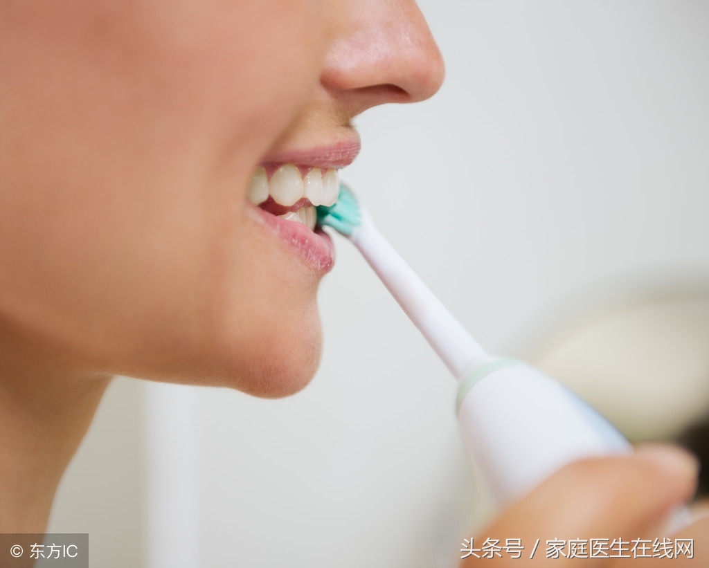 电动牙刷真的就比普通牙刷好吗？牙医专家终于说了大实话！