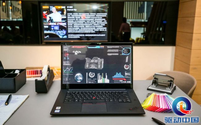 加磅性能卓越超便携式双特性 ThinkPad X1隐者及P1隐者中国宣布公布