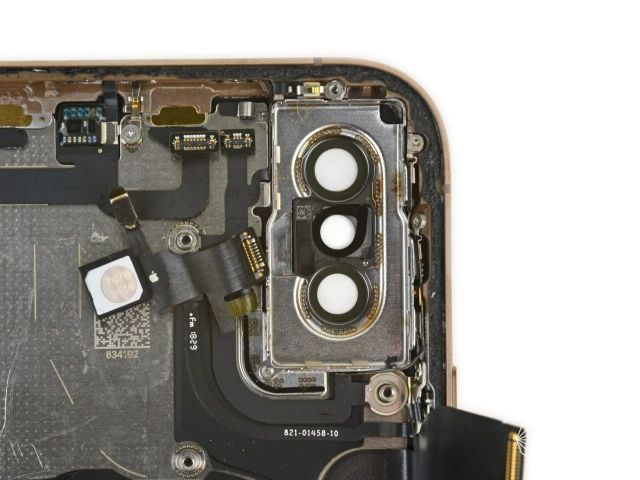 新iPhone千万别摔，摔了你修不起！拆机解释维修费用为何飙到天价