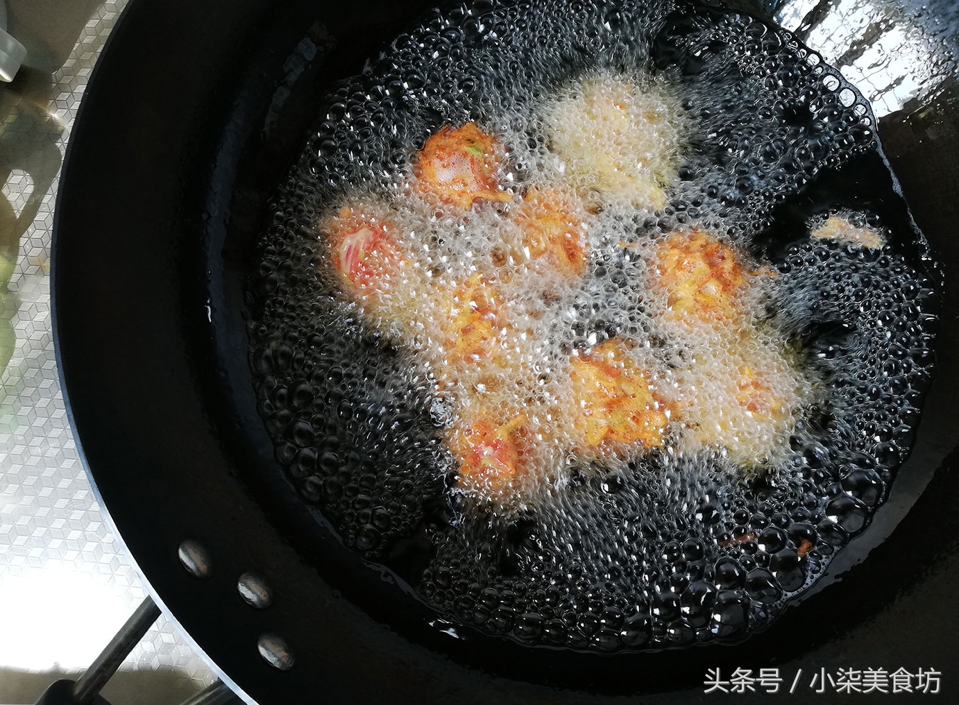 图片[10]-一碗面粉 5个萝卜 教你做萝卜丸子 这样做酥脆可口 太好吃了-起舞食谱网