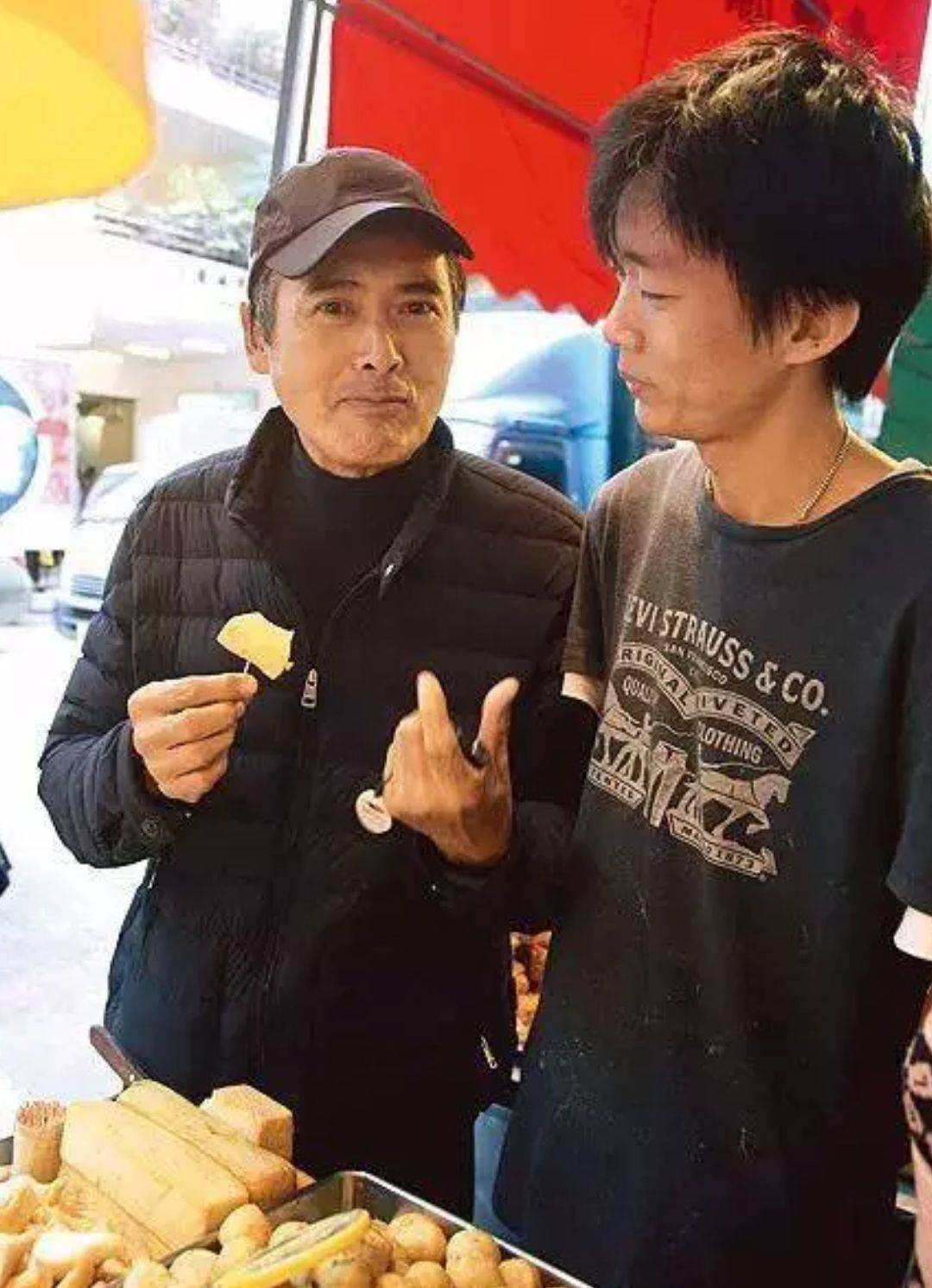 周润发曾因摸豪车被扇耳光，现成影帝要捐赠5