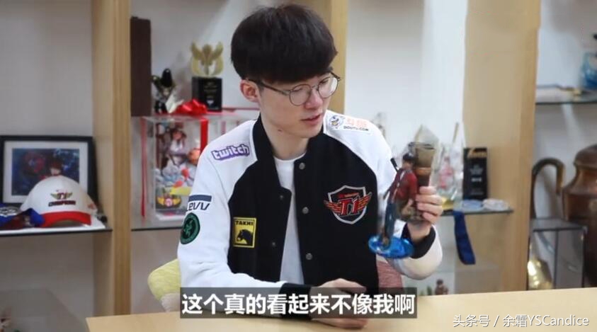 LOL全世界独一无二UZI/Faker手办，选手们看到后反应各不相同