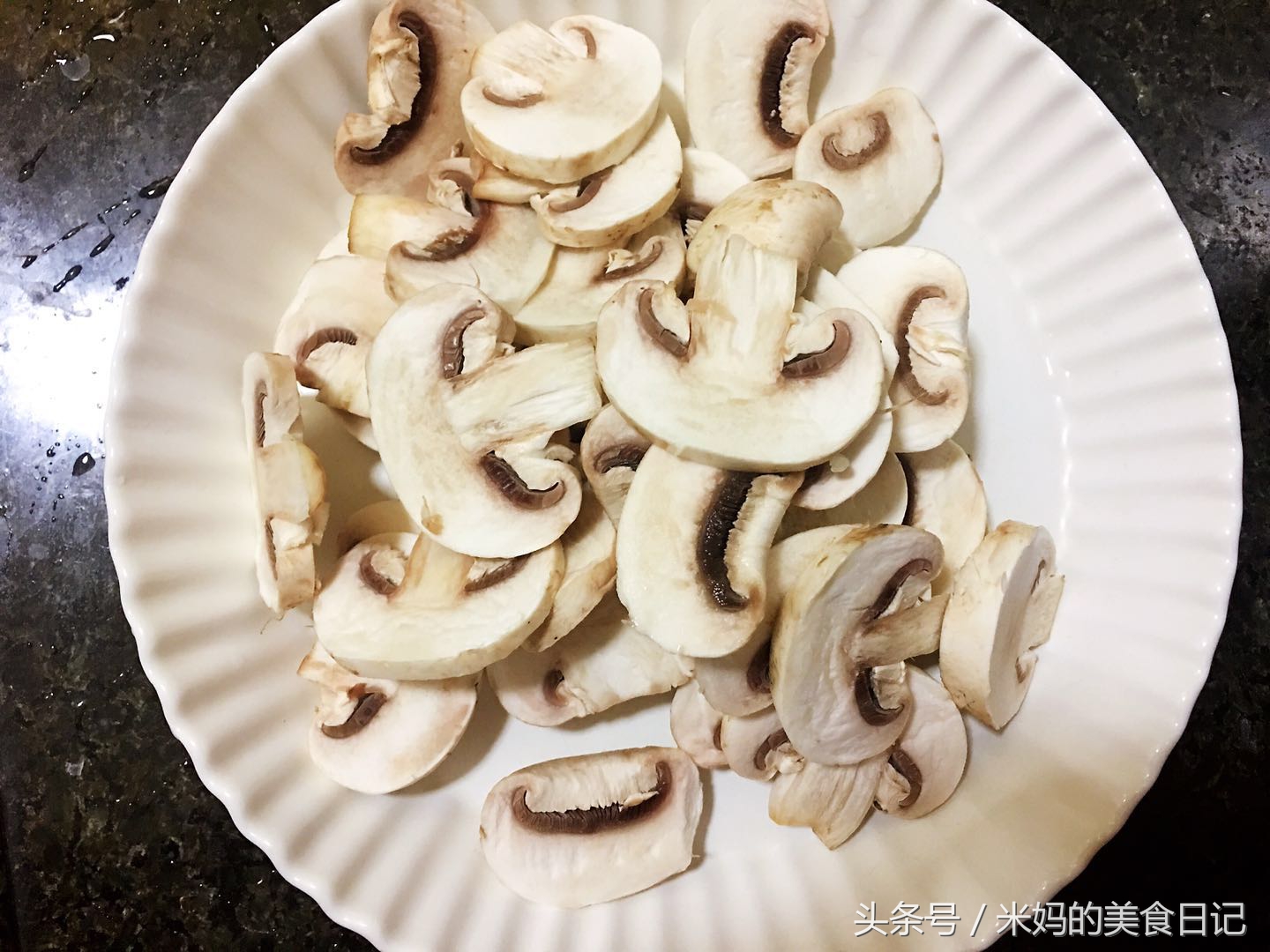 圖片[5]-蘆筍炒口菇做法步驟圖 孩子吃長智力強體質老人吃防骨質疏松-起舞食譜網