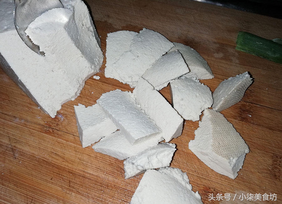 图片[4]-教你豆腐独特吃法 只需一块豆腐 5分钟上桌 做法简单超级好吃-起舞食谱网