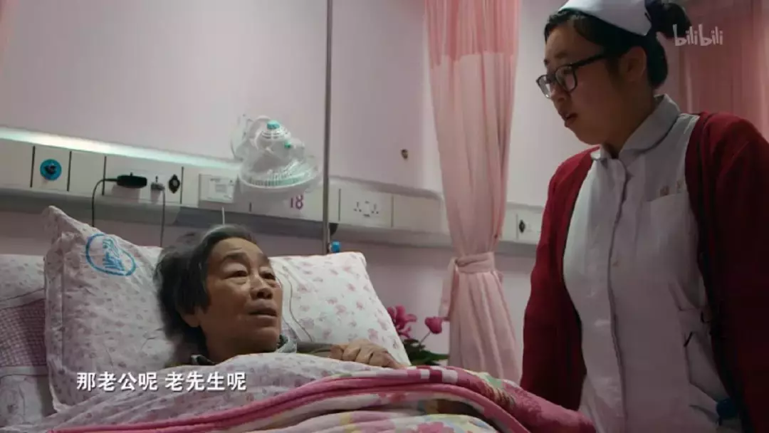 从开头哭到最后一秒，这是很多中国人不敢面对的影片