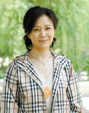 张佳宁、刘莉莉主演《邻居也疯狂》
