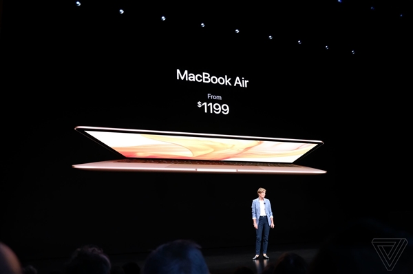 1199美金起！苹果新款MacBook Air来啦：视网膜屏 双USB-C插口