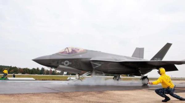 当F35遇到S400！美国咬定无法被勘破隐身，但实际