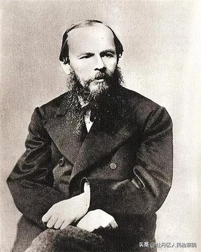 零下20℃，68岁普京光身跃入冰窟，向世界传达了