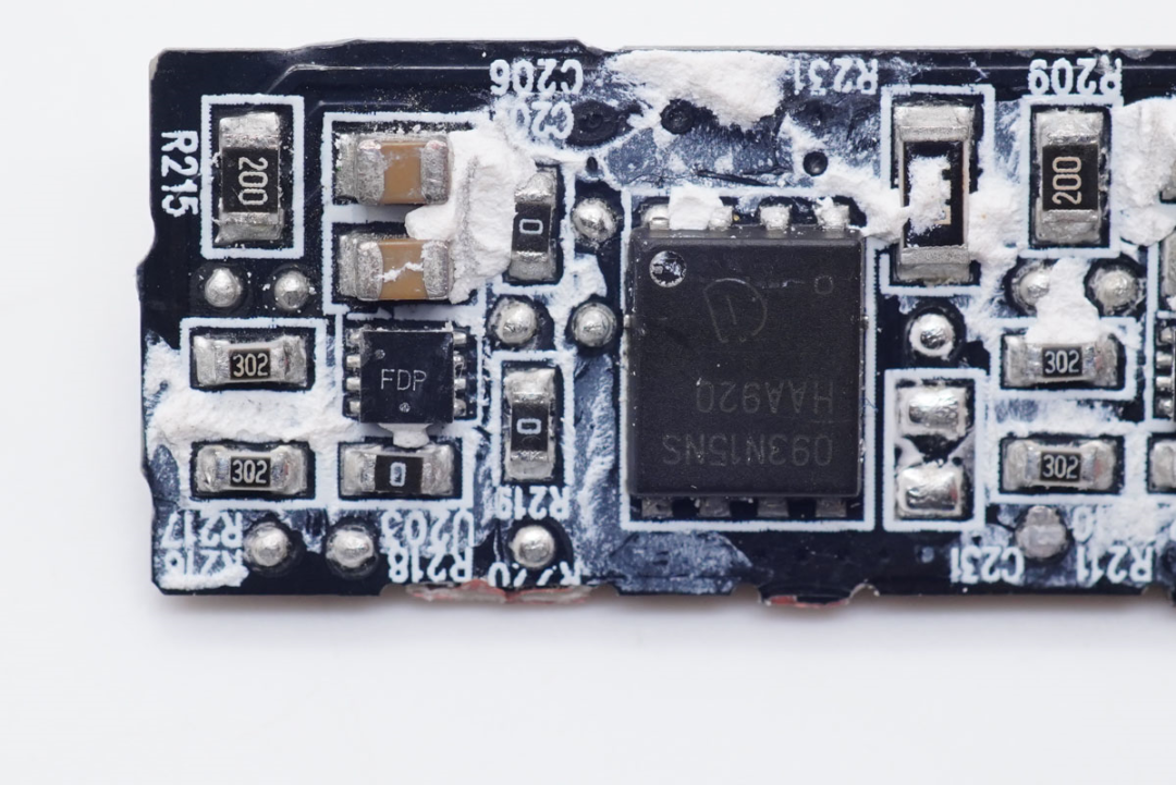 拆解报告:asus华硕300w氮化镓电源适配器nvd-a-0300adu00