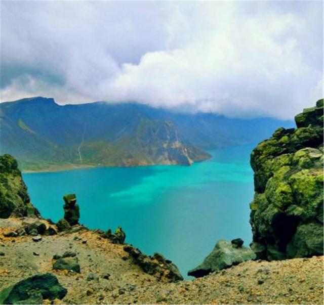 东北长白山到底有何秘密？日本人每年花巨资勘