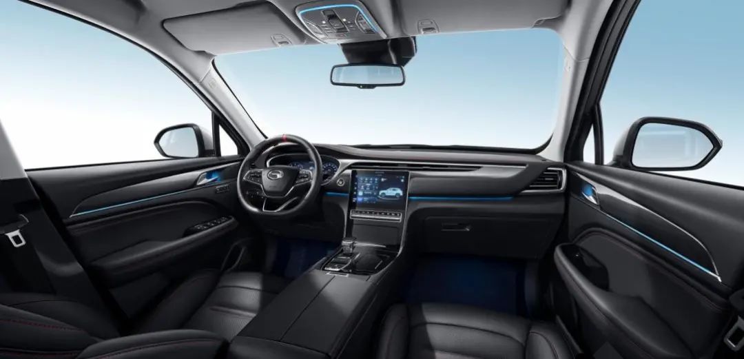 有动力、空间、颜值的传祺GS4 PLUS，能否挑战哈弗H6？