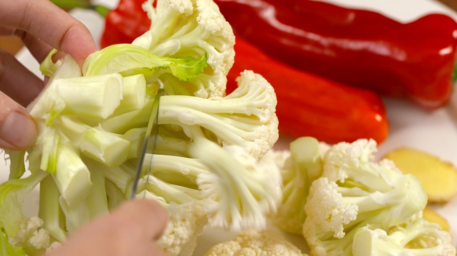 做干锅花菜时到底要不要加水？很多人都做错了，难怪不好吃