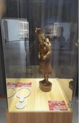 黎平县斩获<a href=http://www.gzculture.net target=_blank class=infotextkey>黔东南</a>非遗文创产品大赛冠亚军