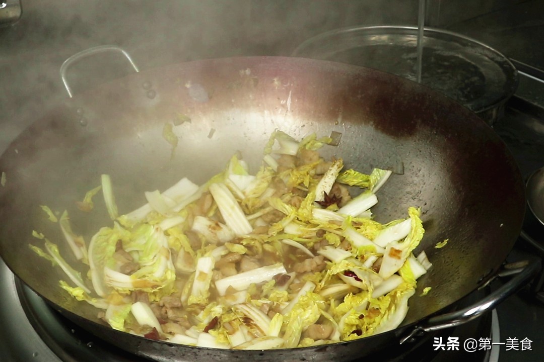 图片[9]-白菜炖豆腐做法步骤图白菜炖豆腐怎么做-起舞食谱网