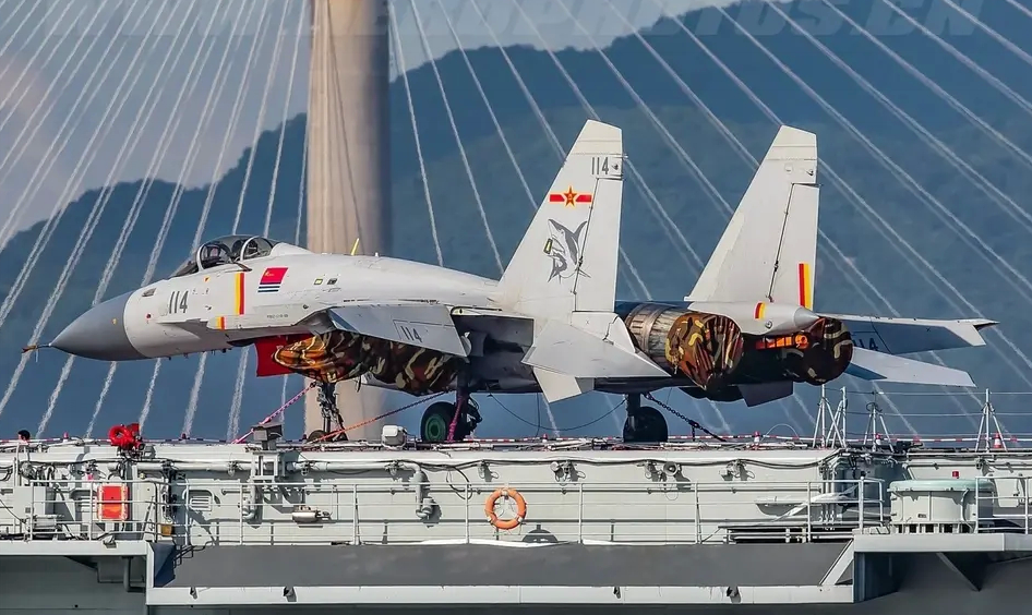 ��չ�������Ĵ����Ƿ���ζ�ż�-15���˳�����ɽ������ĸ��