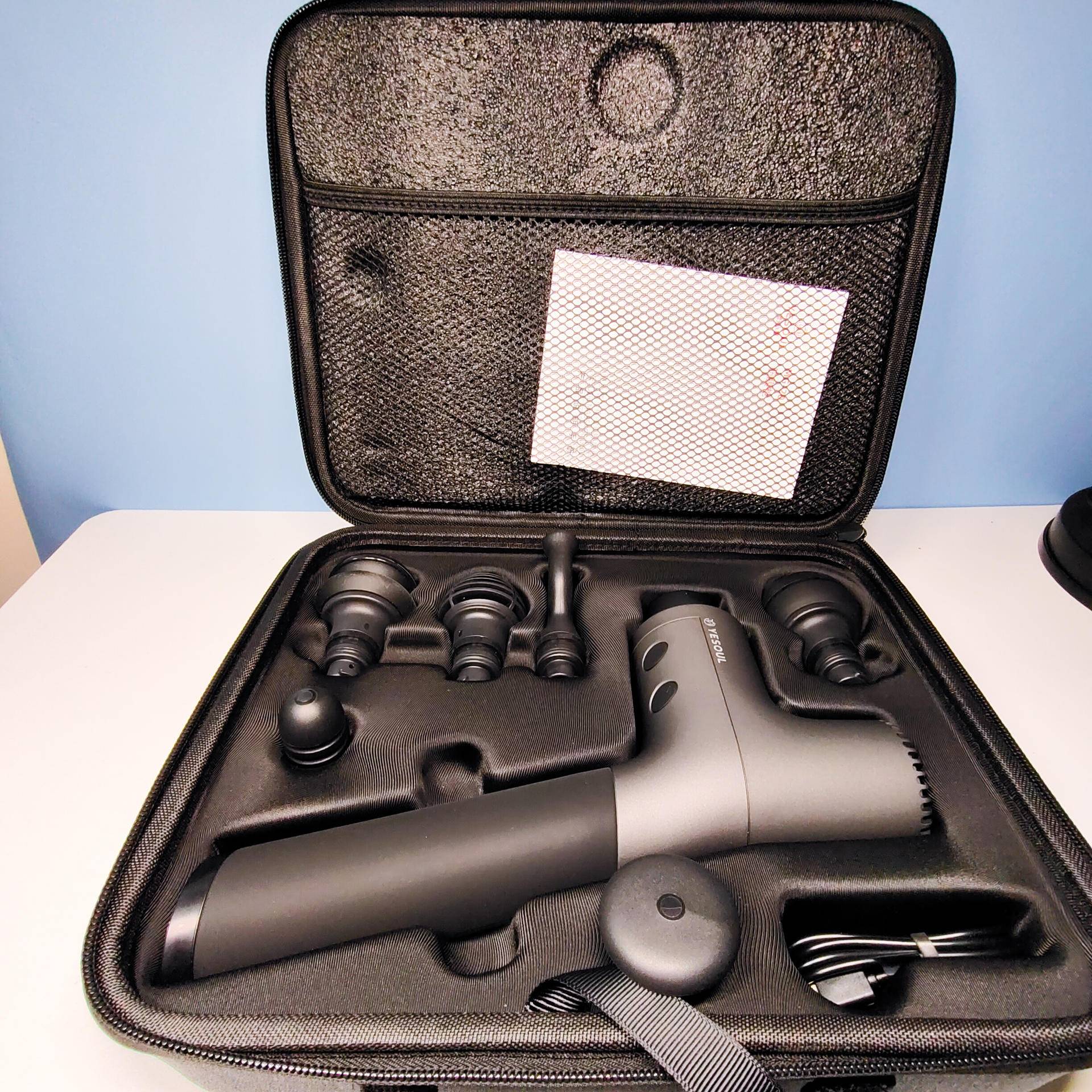 按摩放松利器，野小兽筋膜枪上手体验