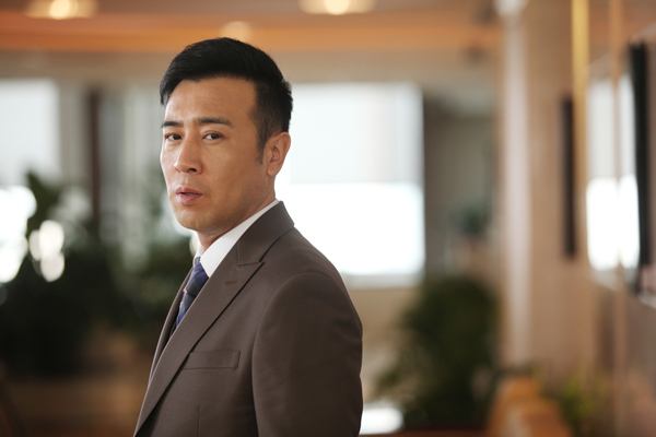 三岁丧父，吃姐姐的奶长大的于和伟，张丰毅评价：“打骨子里坏”