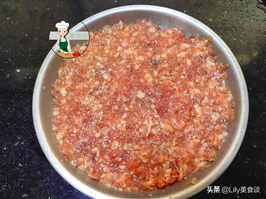 夏天多给孩子做这蒸菜吃，营养高蛋白，蒸10分钟就好，鲜嫩好消化