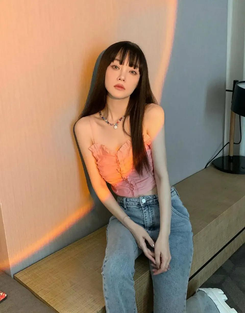 把明星做成网红的两位女艺人