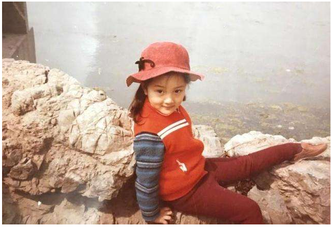 她是贾玲最感激的人：供她9年，为她放弃学业，