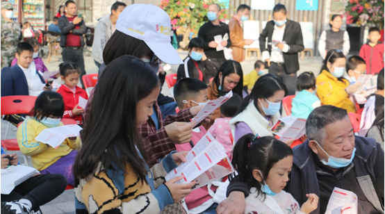 航城街道举办国防教育宣传活动，为明年征兵工作顺利开展奠定基础