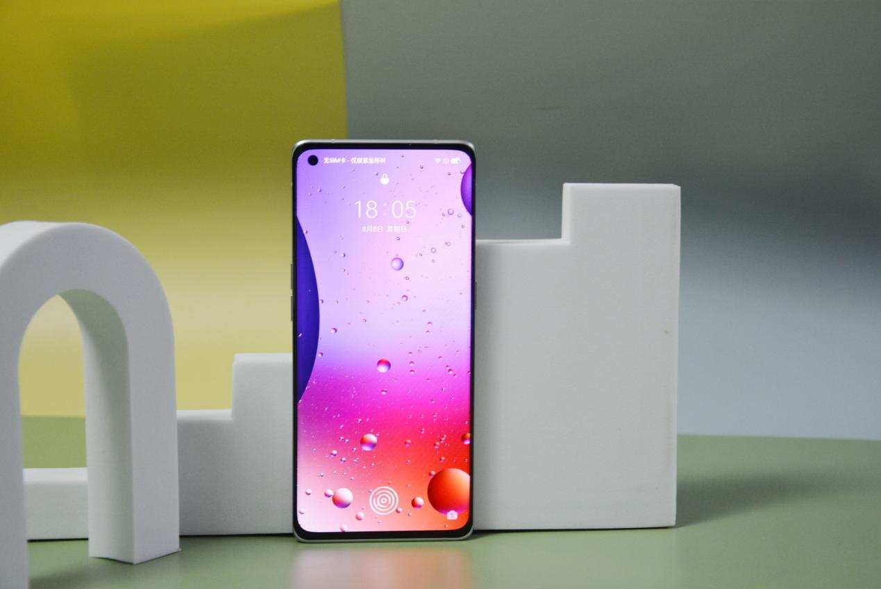 三千價位“巔峰之作”，realme 真我GT 大師探索版深度評測