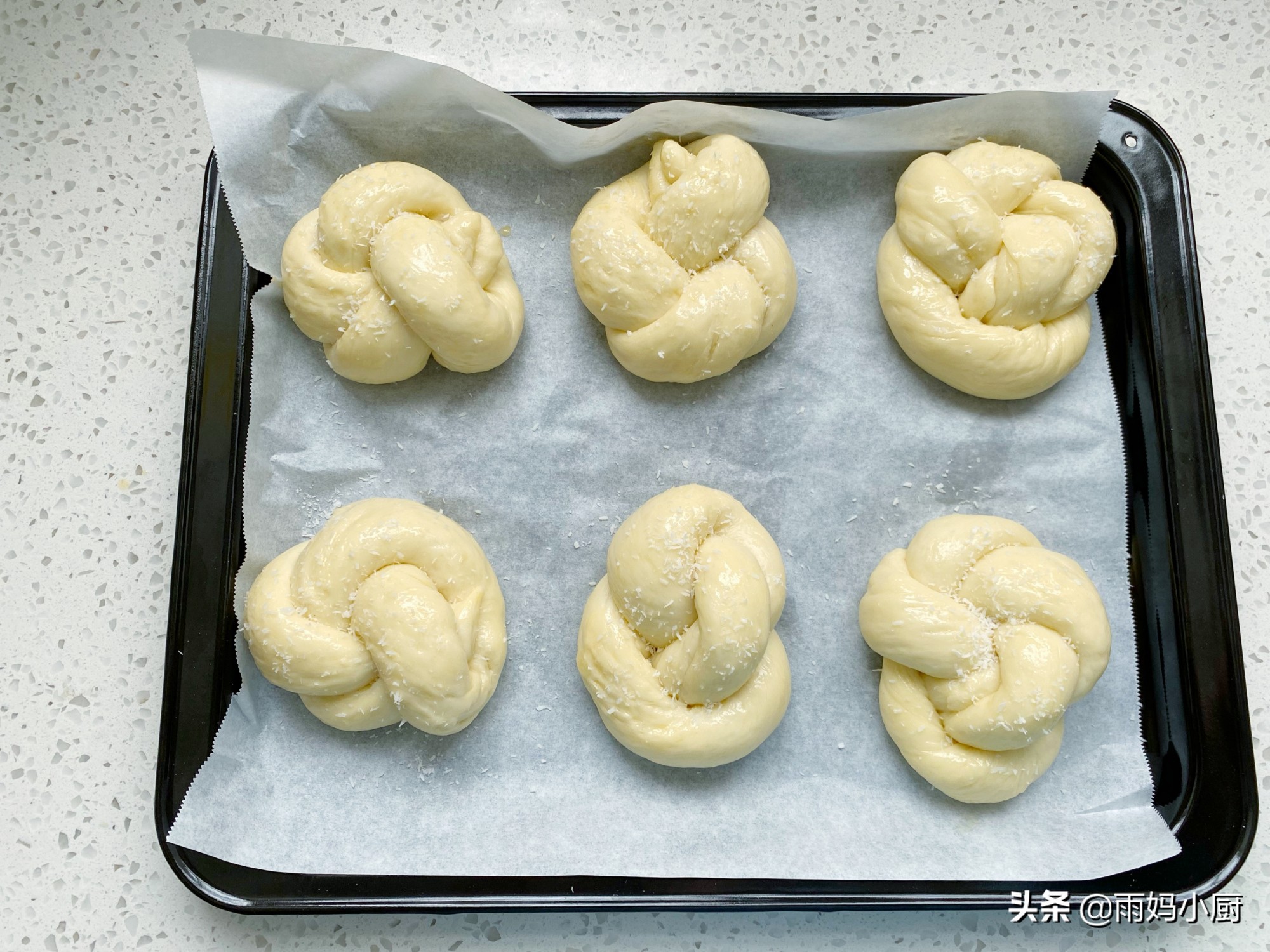 椰蓉小麵包按這個配方做，鬆軟拉絲又美味，零難度新手一次成功