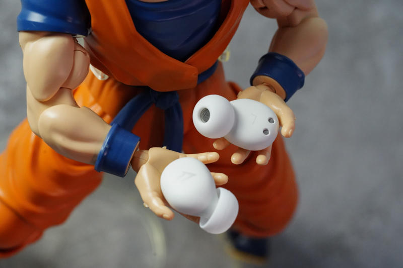 能专业助眠的真无线耳机：万魔ComfoBuds Z睡眠豆评测