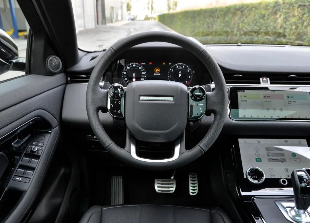 曾经加20万现在打五折，新款路虎揽胜极光L优惠多少才有活路？