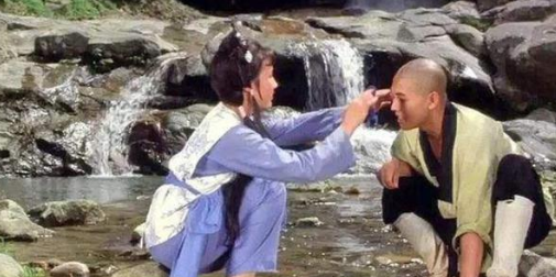 鲁豫询问李连杰爷爷身份，李连杰：我敢说，但