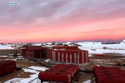 澳南极考察站升起中国国旗！这次，澳洲真的很感谢中国