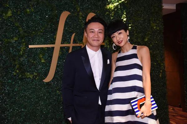 《鹿鼎记》10位主演近况：男三离婚4次，“二老