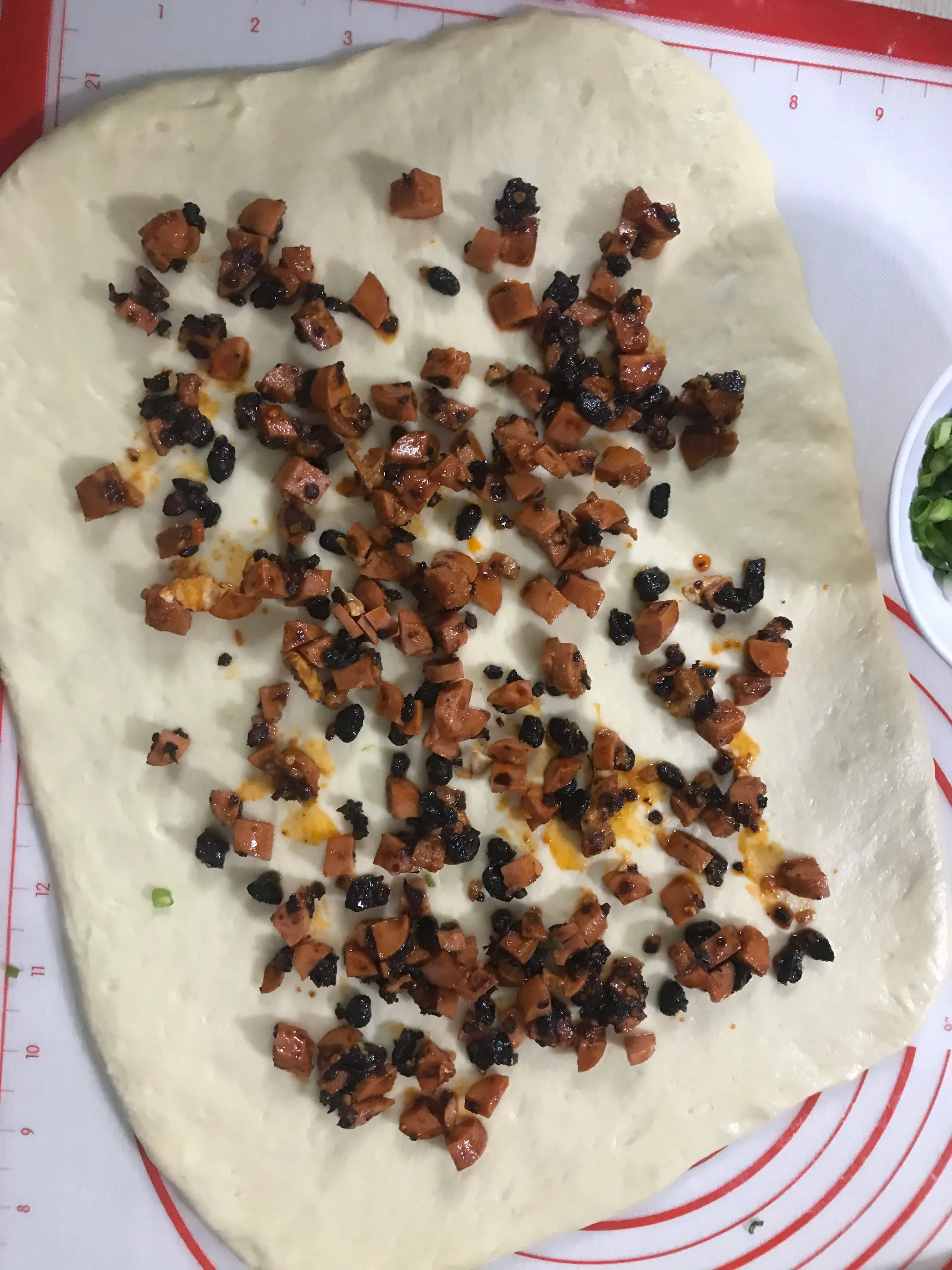 老干妈火腿葱花吐司 美食 蛋蛋赞