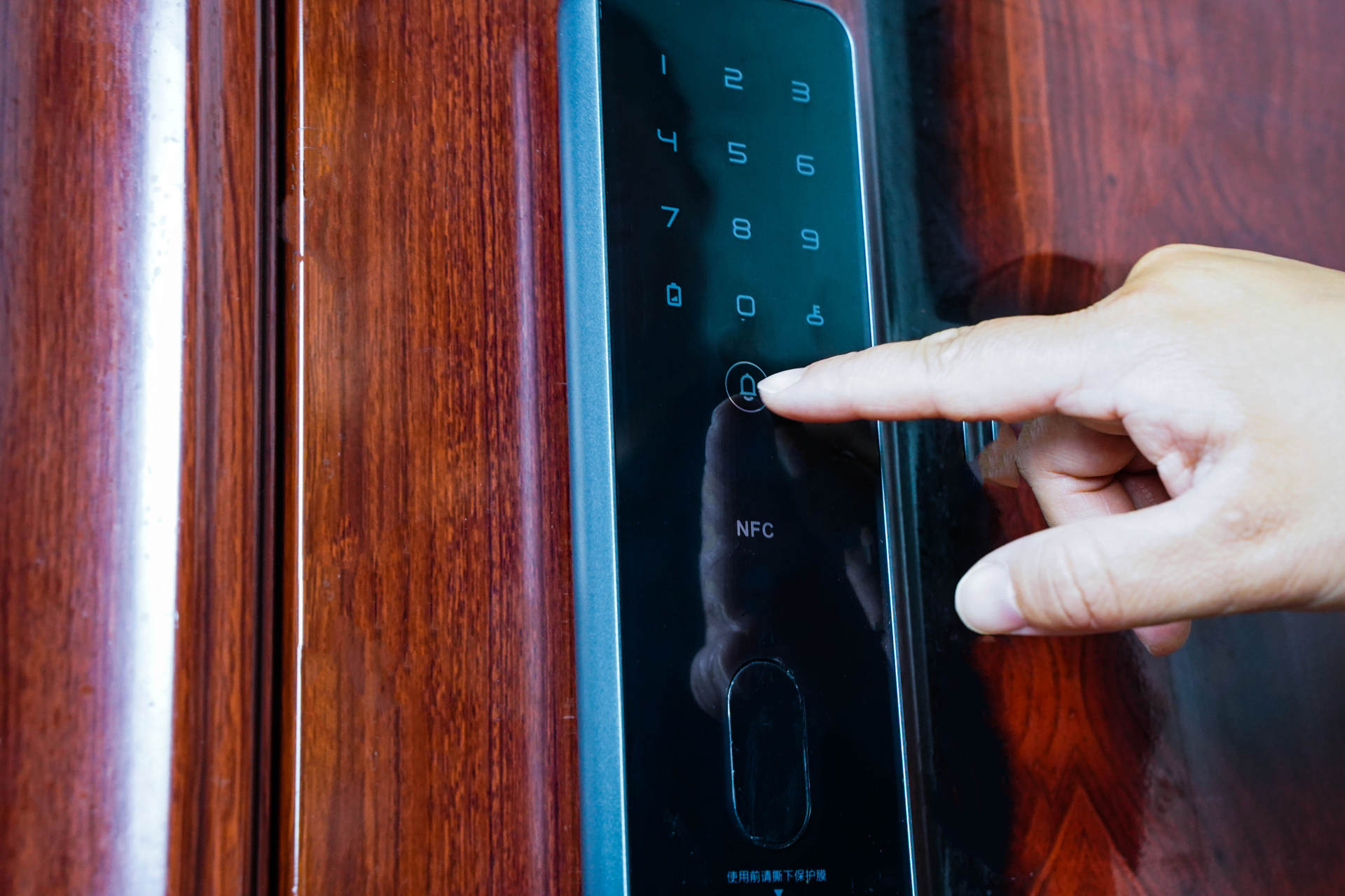 从来不能用指纹开锁的老婆，这次放了个大招