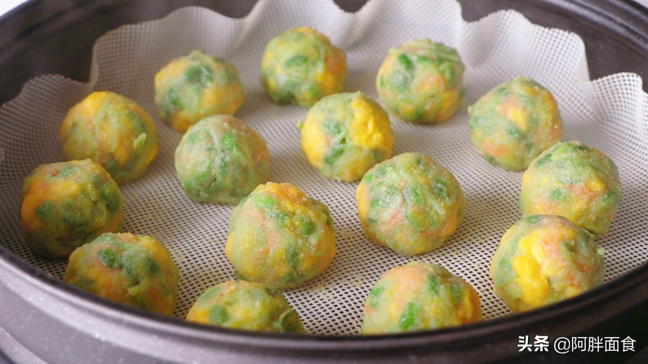 我家88歲爺爺愛這樣吃豆芽，做法簡單又營養，柔軟還好吃