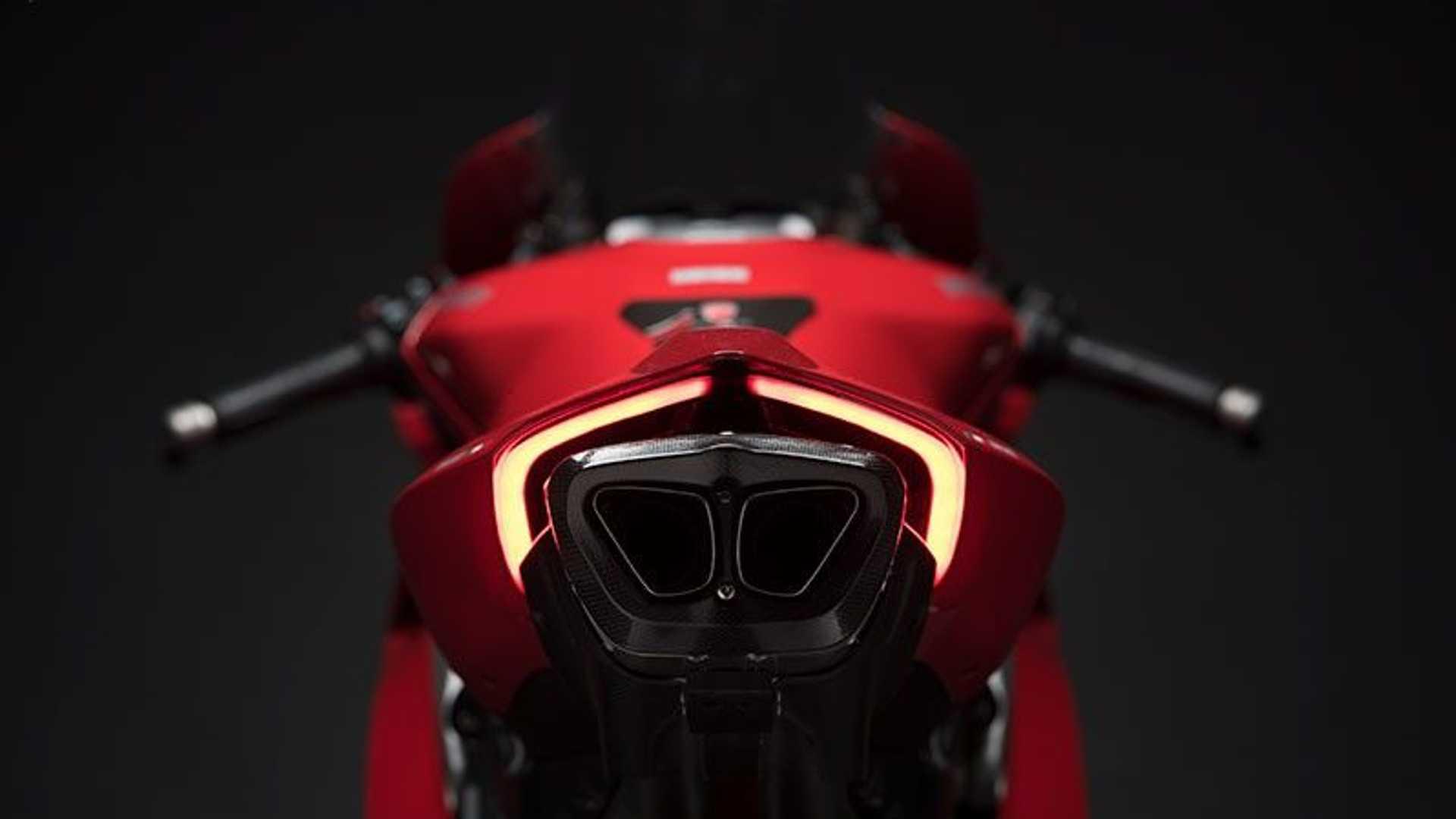 中置加底排,Termignoni推出杜卡迪Panigale V4专用排气管